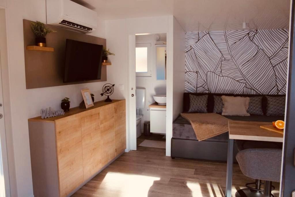 Mobile Home Peponi Del Mar, Brand New Biograd Na Moru Eksteriør bilde