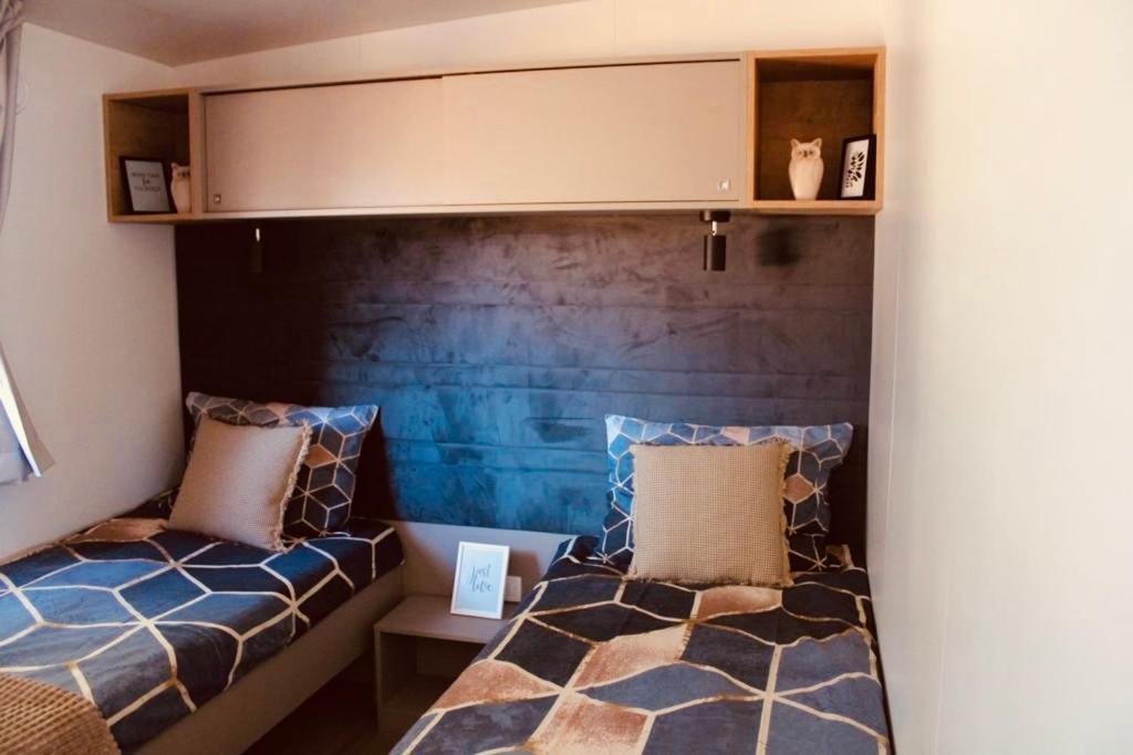 Mobile Home Peponi Del Mar, Brand New Biograd Na Moru Eksteriør bilde