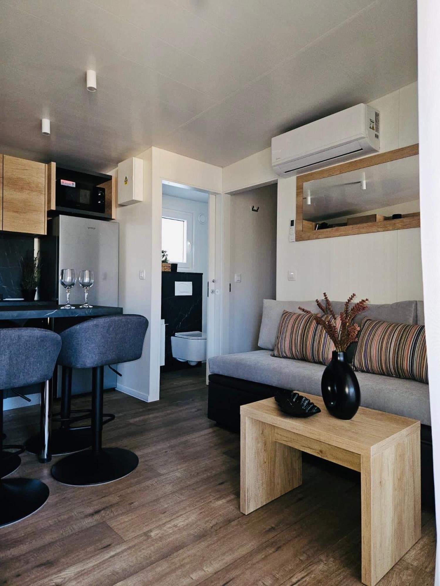 Mobile Home Peponi Del Mar, Brand New Biograd Na Moru Eksteriør bilde